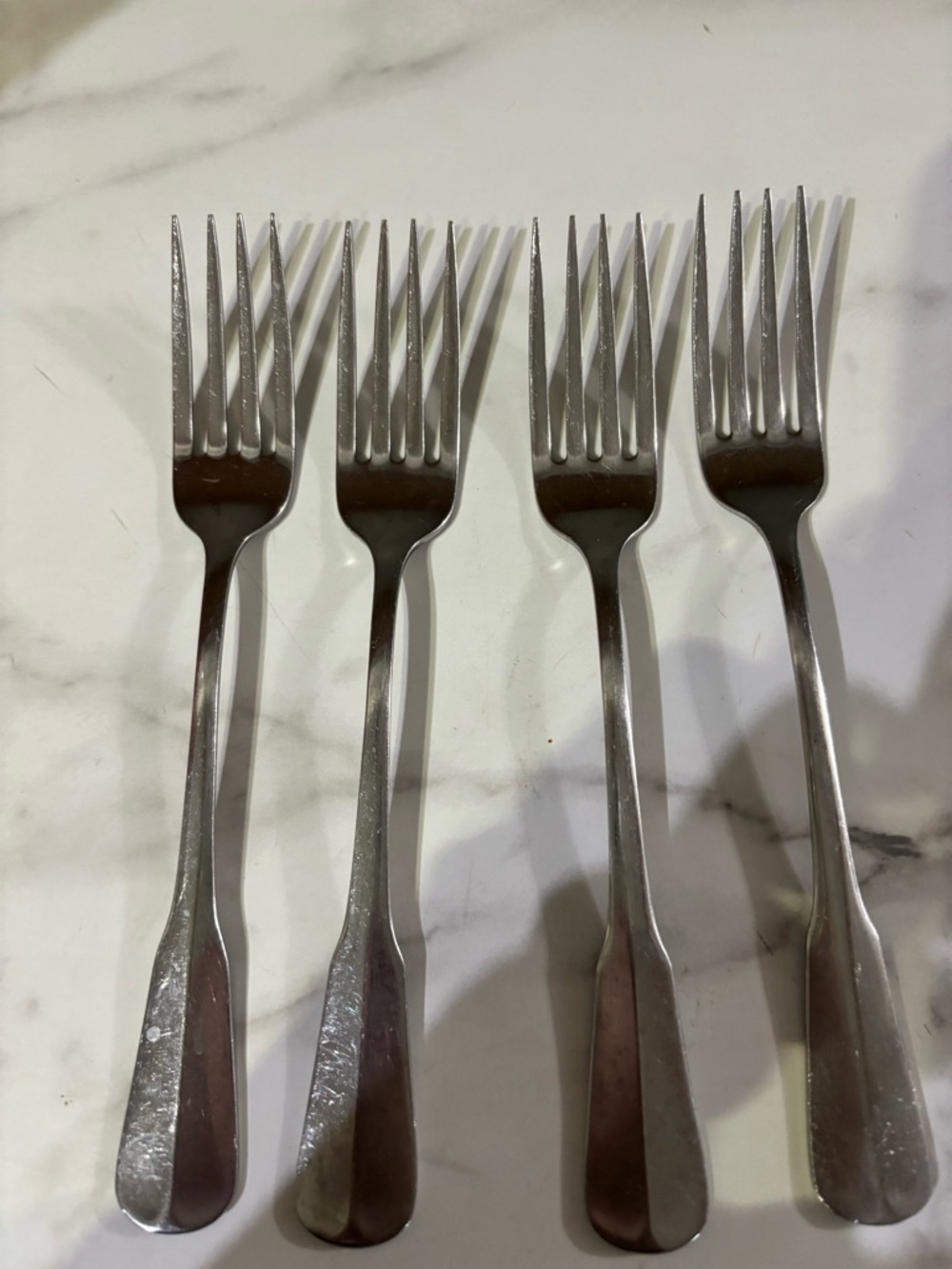 Oneida Distinction Deluxe Colonial Artistry stainless dinner forks